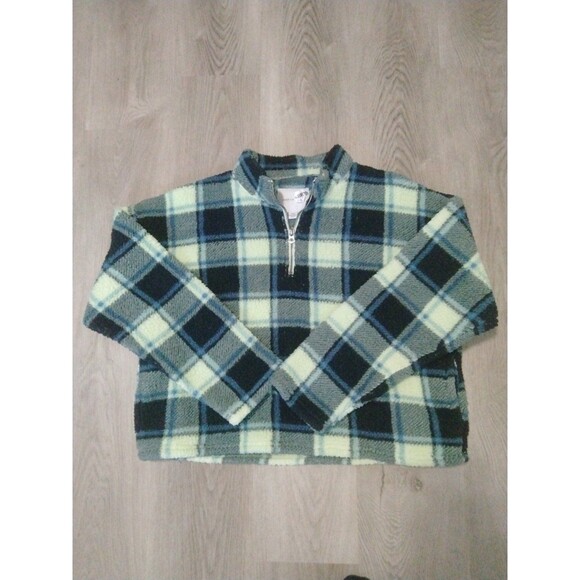 American Eagle Sherpa pullover Medium blue plaid - Picture 1 of 5